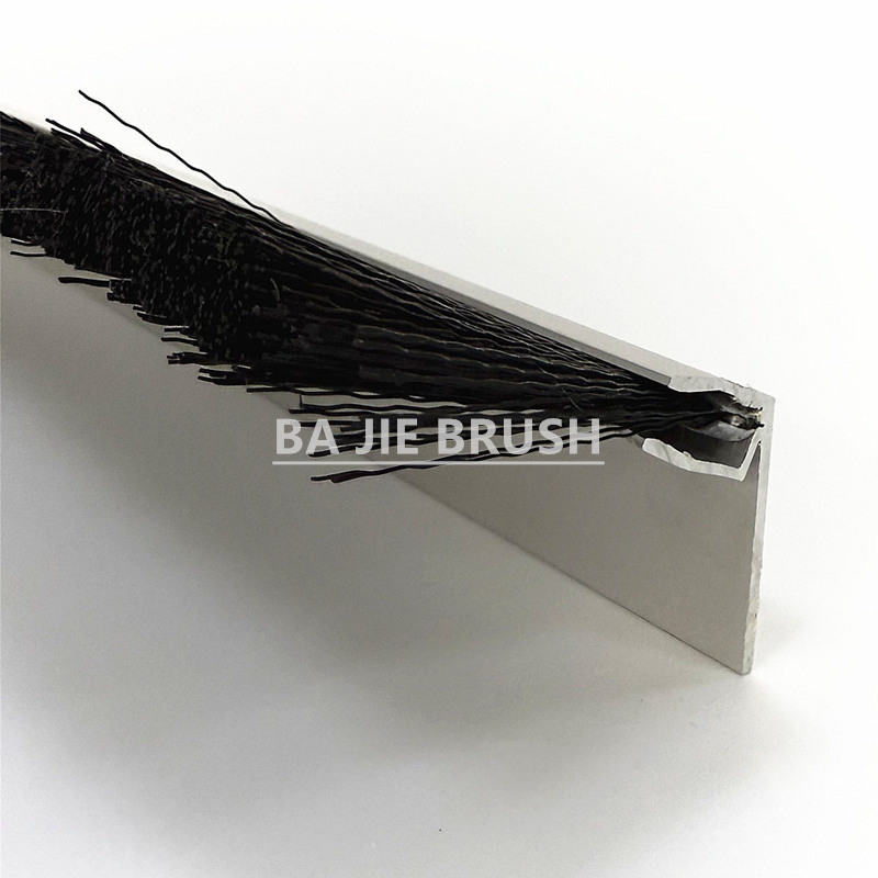 Network Distributor Brush Strip
